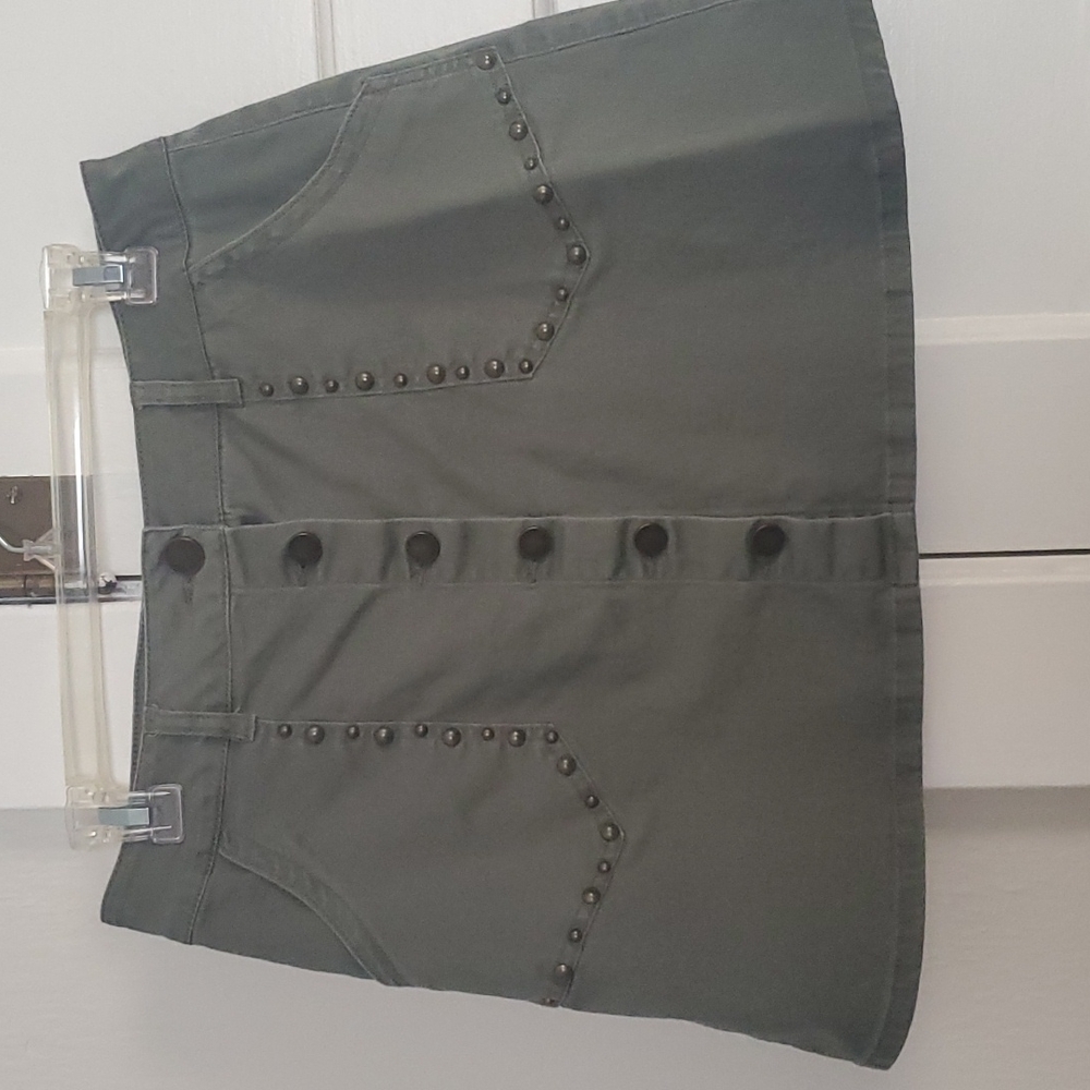 Jolt button down skirt